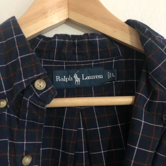 Excellent condition plaid Ralph Lauren button down - Picture 2 of 3